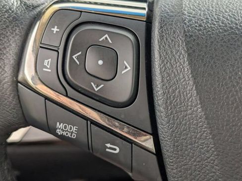 Used 2013 Toyota Avalon XLE Premium FWD image 13