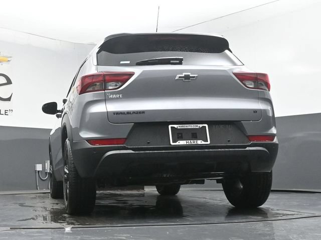 New 2026 Chevrolet TrailBlazer LT w/ Convenience Package FWD image 32