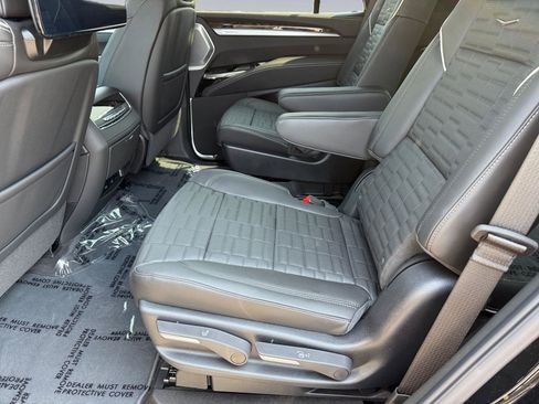 New 2026 Cadillac Escalade Platinum Sport AWD/4WD image 11