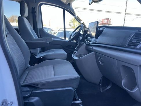 Used 2023 Ford Transit 350 XLT image 13