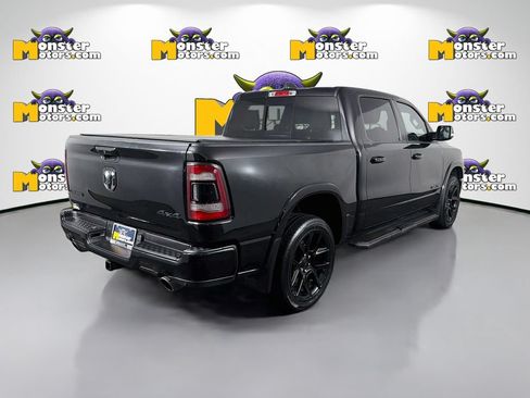 Used 2022 RAM 1500 Laramie w/ Night Edition AWD/4WD image 5