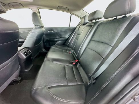 Used 2017 Honda Accord EX-L image 30