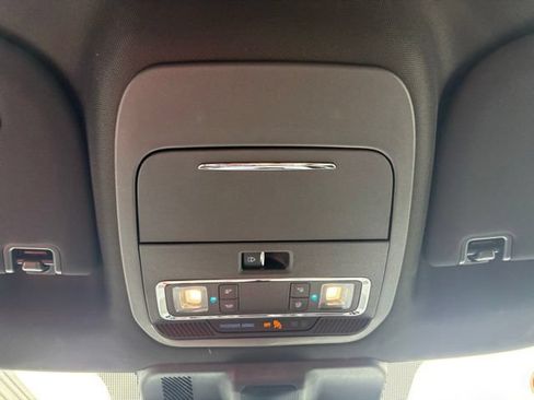Used 2025 Ford F150 Lariat w/ Equipment Group 501A Mid AWD/4WD image 27