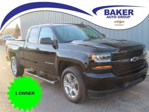 Used 2019 Chevrolet Silverado 1500 Custom w/ Custom Convenience Package image 1
