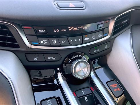 New 2025 Acura TLX w/ Technology Package FWD image 14