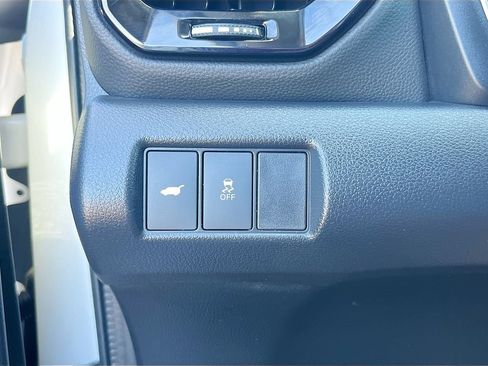 Used 2024 Honda Pilot EX-L image 10