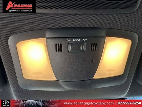 Used 2024 Nissan Z Performance w/ Floor Mat Package RWD image 36