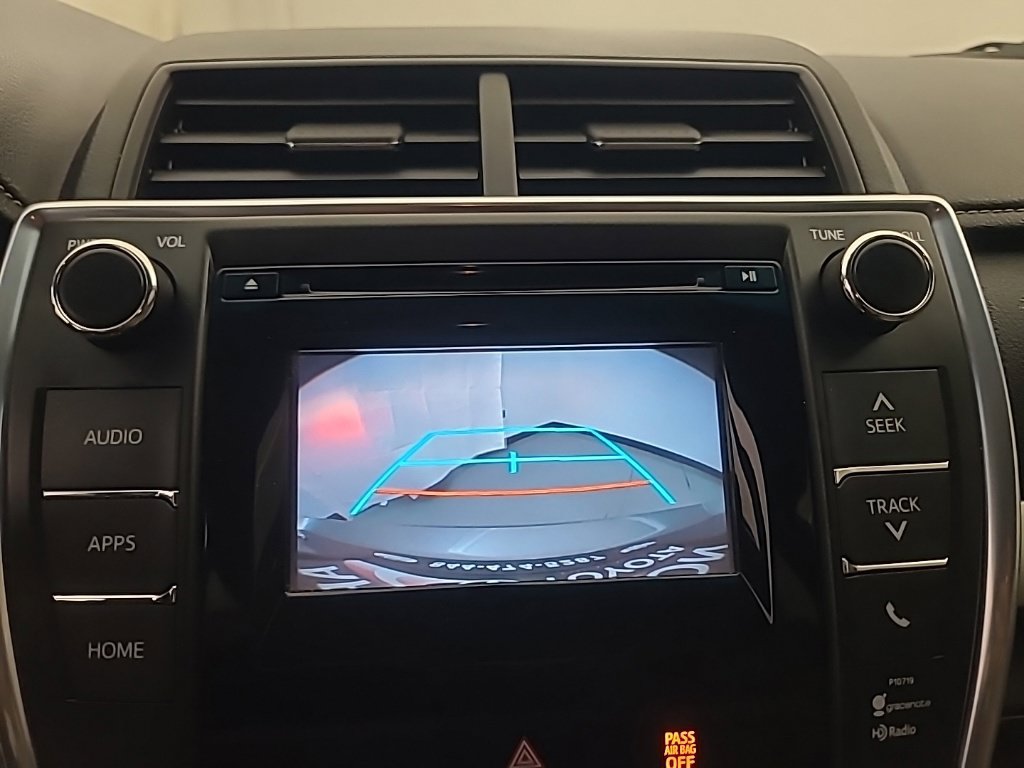 Used 2015 Toyota Camry XSE FWD image 32