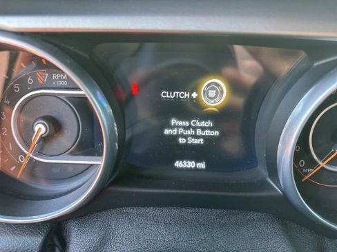 Used 2018 Jeep Wrangler Unlimited Sport S AWD/4WD image 11