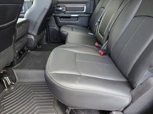 Used 2018 RAM 2500 Laramie w/ Convenience Group AWD/4WD image 30
