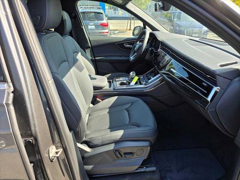 Used 2025 Audi Q7 2.0T Premium w/ Convenience Package image 10