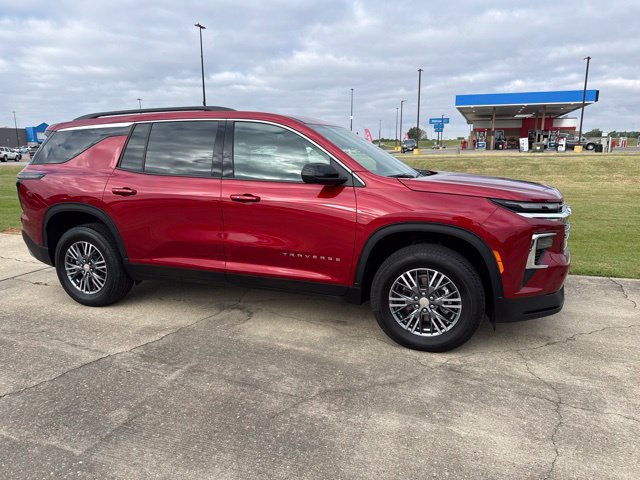 Used 2026 Chevrolet Traverse LT FWD image 6
