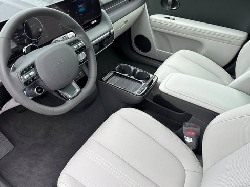 New 2026 Hyundai Ioniq 5 Limited RWD image 10