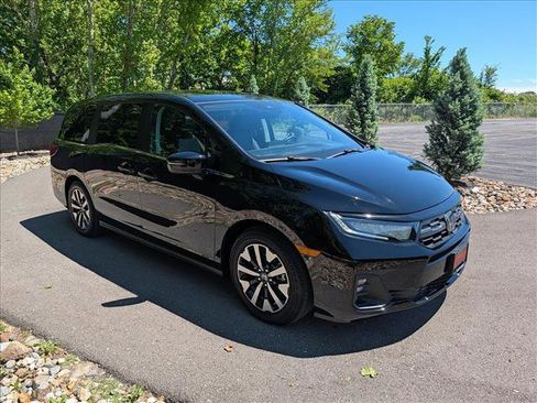 Used 2025 Honda Odyssey EX-L image 7