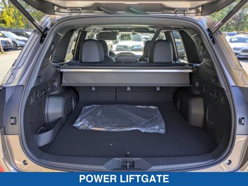 Certified 2025 Subaru Forester Limited AWD/4WD image 19