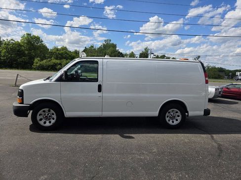 Used 2014 GMC Savana 1500 AWD image 35