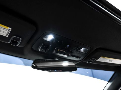 Used 2017 Chevrolet Camaro LT image 30