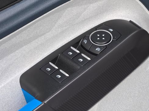 Used 2025 Ford Maverick XLT w/ XLT Luxury Package image 19