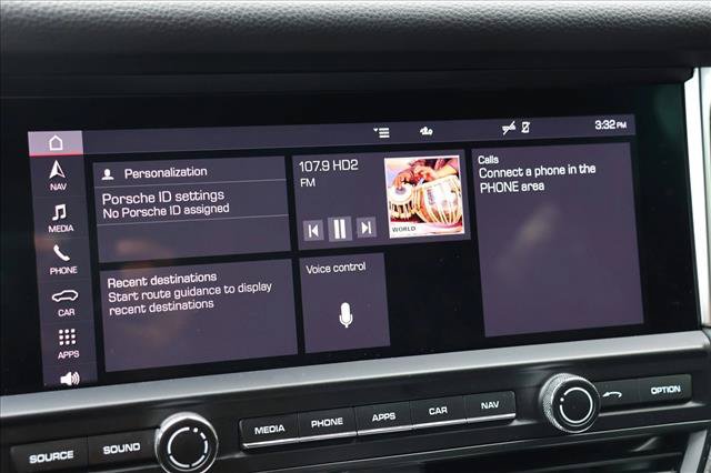 Used 2021 Porsche Macan S AWD/4WD image 17