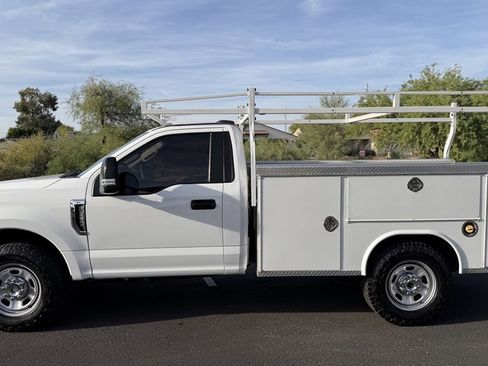 Used 2020 Ford F350 XL w/ Power Equipment Group image 2