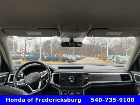 Used 2021 Volkswagen Atlas SE image 45