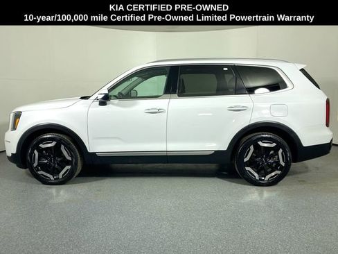 Certified 2024 Kia Telluride S w/ S Sunroof Package image 29