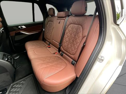 Used 2026 BMW X5 sDrive40i w/ M Sport Package RWD image 18