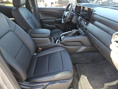 Used 2024 Chevrolet Colorado Trail Boss w/ Advanced Trailering Package image 26