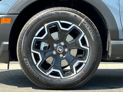 New 2026 Ford Bronco Sport Outer Banks w/ Outer Banks Tech Package+ AWD/4WD image 25