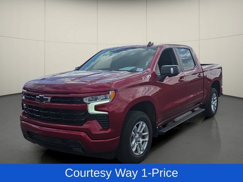 Used 2023 Chevrolet Silverado 1500 RST w/ Convenience Package II AWD/4WD image 4