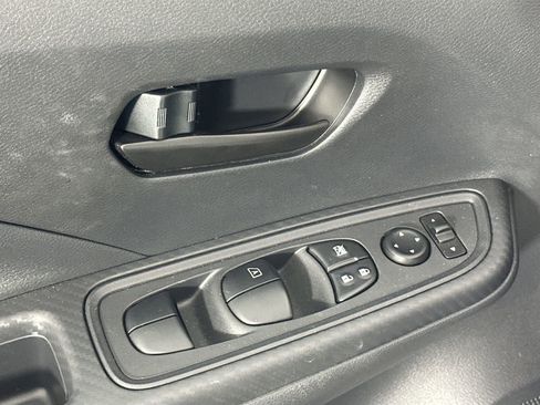 Certified 2025 Nissan Versa S w/ Trunk Package image 13