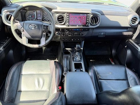 Used 2020 Toyota Tacoma TRD Pro AWD/4WD image 12