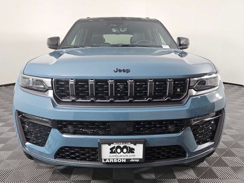 New 2026 Jeep Grand Cherokee L Summit AWD/4WD image 9