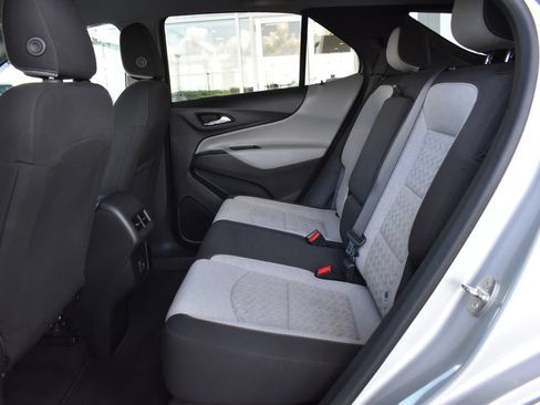 Used 2022 Chevrolet Equinox LT FWD image 15