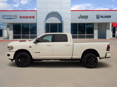 Used 2024 RAM 2500 Laramie w/ Night Edition AWD/4WD image 3