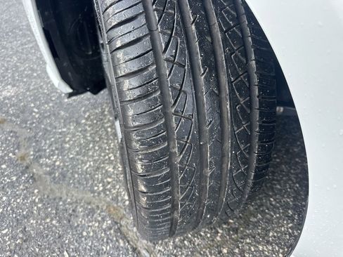 Used 2020 Volkswagen GTI SE image 31