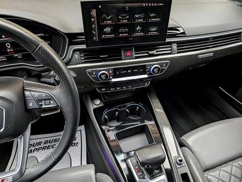 Used 2022 Audi S4 Prestige w/ Prestige Package image 23