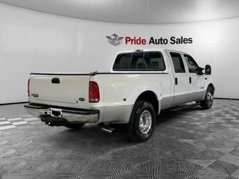 Used 2004 Ford F350 Lariat RWD image 9