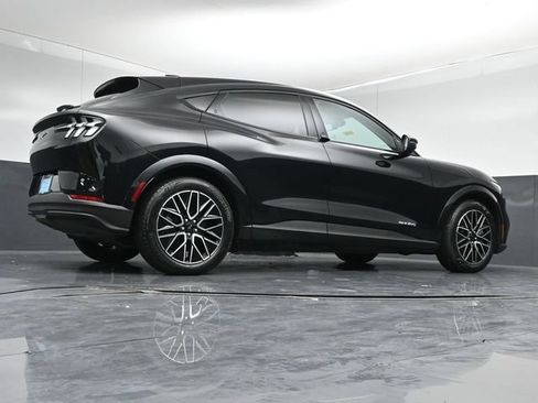Certified 2025 Ford Mustang Mach-E Premium AWD/4WD image 40