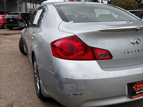 Used 2009 INFINITI G37 Journey w/ Premium Pkg image 8