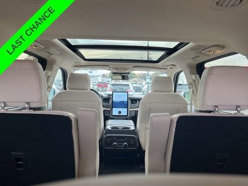 Used 2024 Ford Expedition Max Platinum image 28