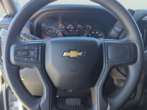 Used 2022 Chevrolet Silverado 1500 Custom image 22