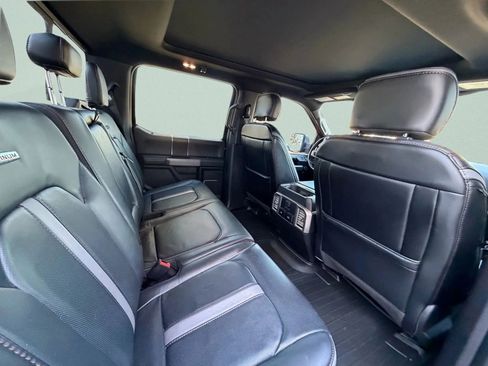 Used 2018 Ford F150 Platinum w/ Trailer Tow Package image 28