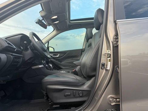 Used 2021 Subaru Forester Limited w/ Popular Package #3 AWD/4WD image 5