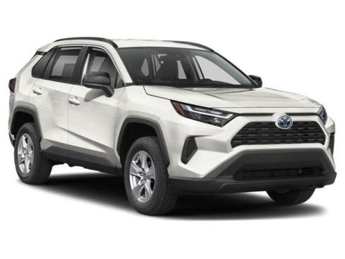 Used 2024 Toyota RAV4 LE AWD/4WD image 9