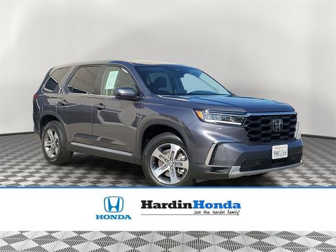 Used 2025 Honda Pilot EX-L image 1