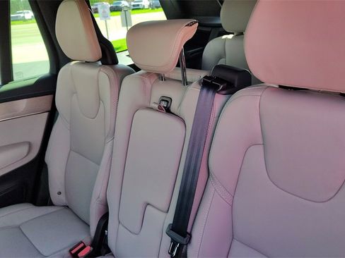 New 2026 Volvo XC90 B6 Ultra image 27