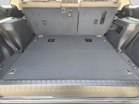 Used 2023 Lexus GX 460 Premium w/ Premium Package AWD/4WD image 33