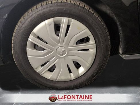 Used 2024 Mitsubishi Mirage ES image 29