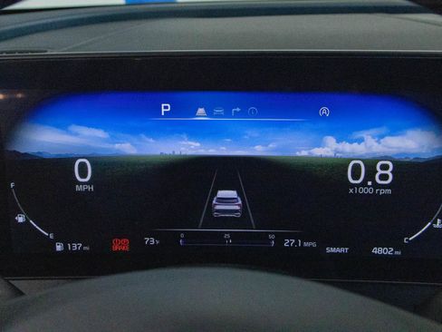 New 2025 Kia Sportage SX FWD image 16